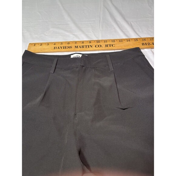 Edited by Remi Bader Women's Lightweight Trouser Short Black size 8 NWT - Picture 4 of 12